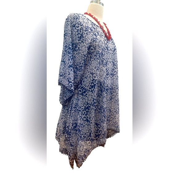 Elegant Blue Patterned Women's Camisole - Picture 6 of 8